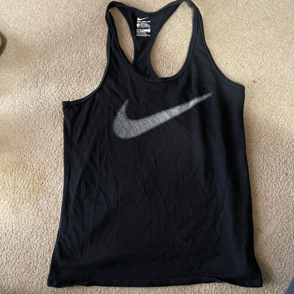 Black Nike Workout Tank